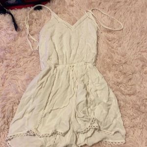 White romper size M